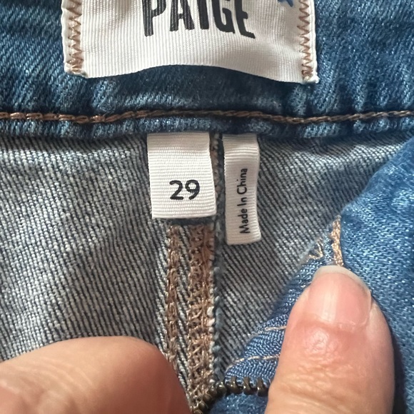 New with tags shorts Paige - Picture 3 of 5